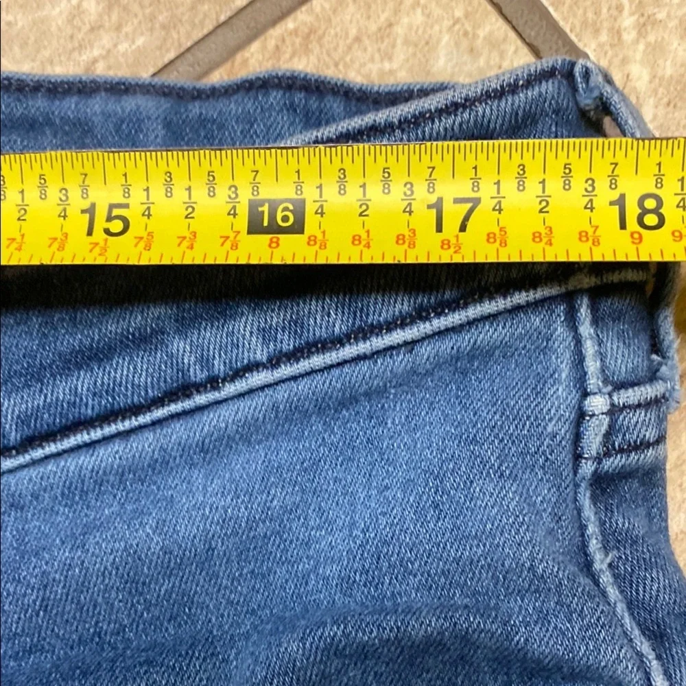 PAIGE Blue Slim Fit Size 36 Straight Leg Jeans Versatile Everyday Wear Denim